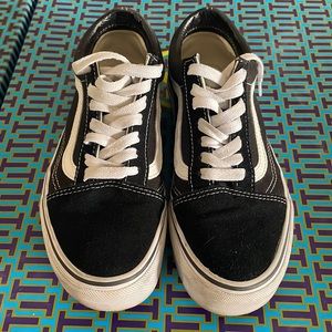 Vans Old Skool Shoes, Size 6.5 women, 5.0 men